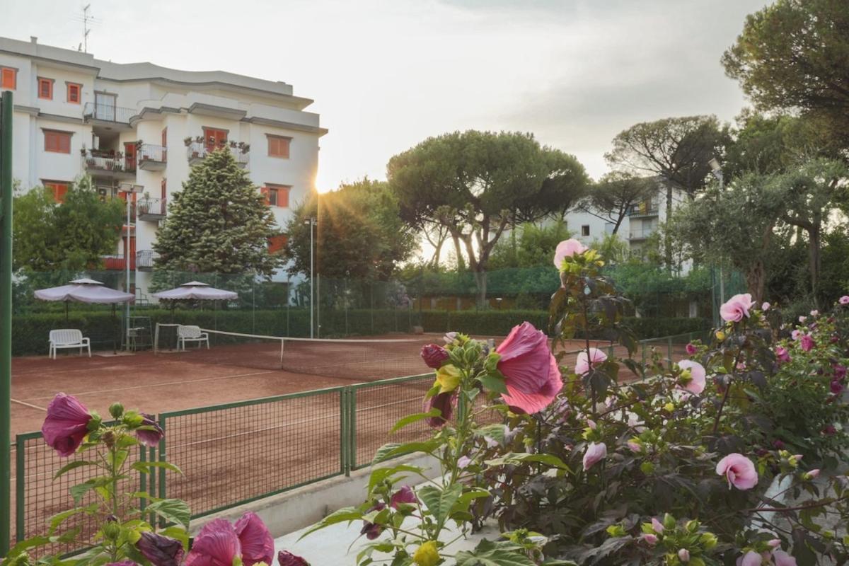 Sorrentovibes - Modern Apartment With Terrace, Swimming Pool&Tennis Exteriör bild