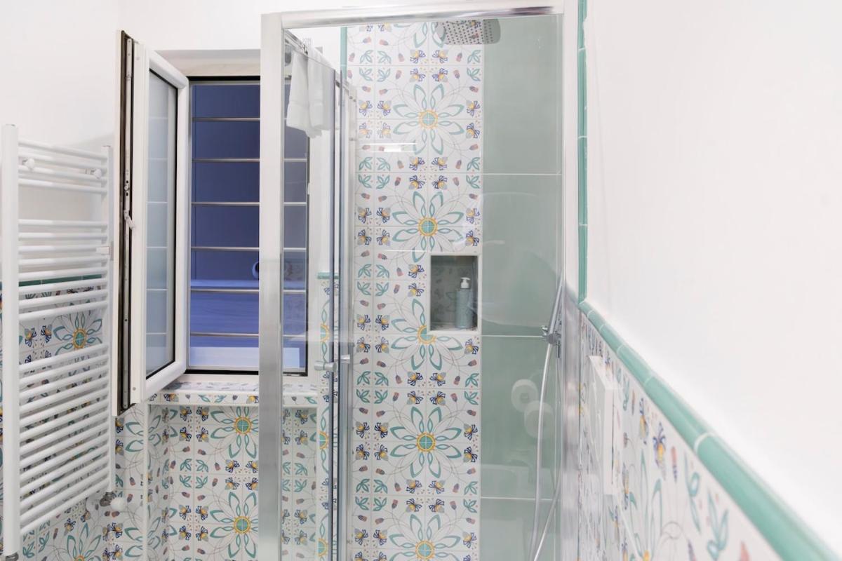 Sorrentovibes - Modern Apartment With Terrace, Swimming Pool&Tennis Exteriör bild