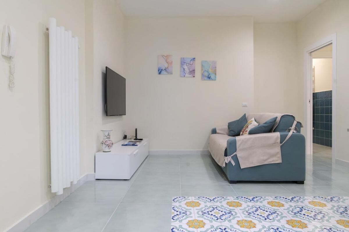 Sorrentovibes - Modern Apartment With Terrace, Swimming Pool&Tennis Exteriör bild