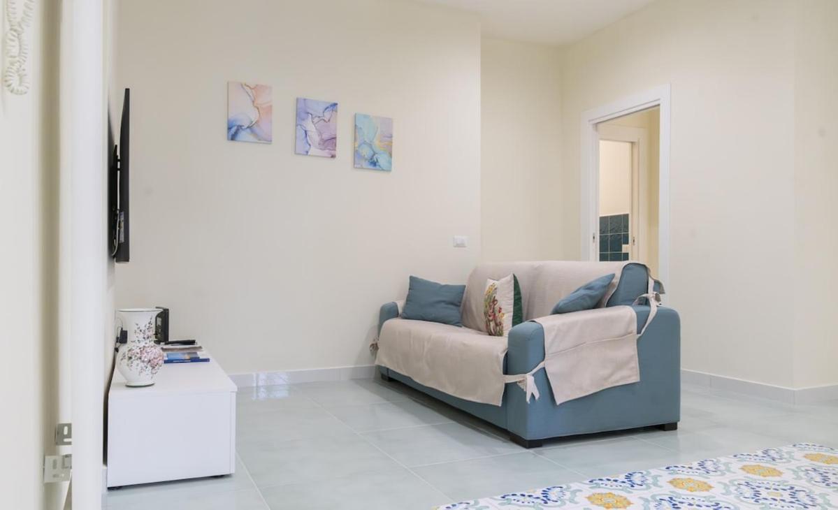 Sorrentovibes - Modern Apartment With Terrace, Swimming Pool&Tennis Exteriör bild